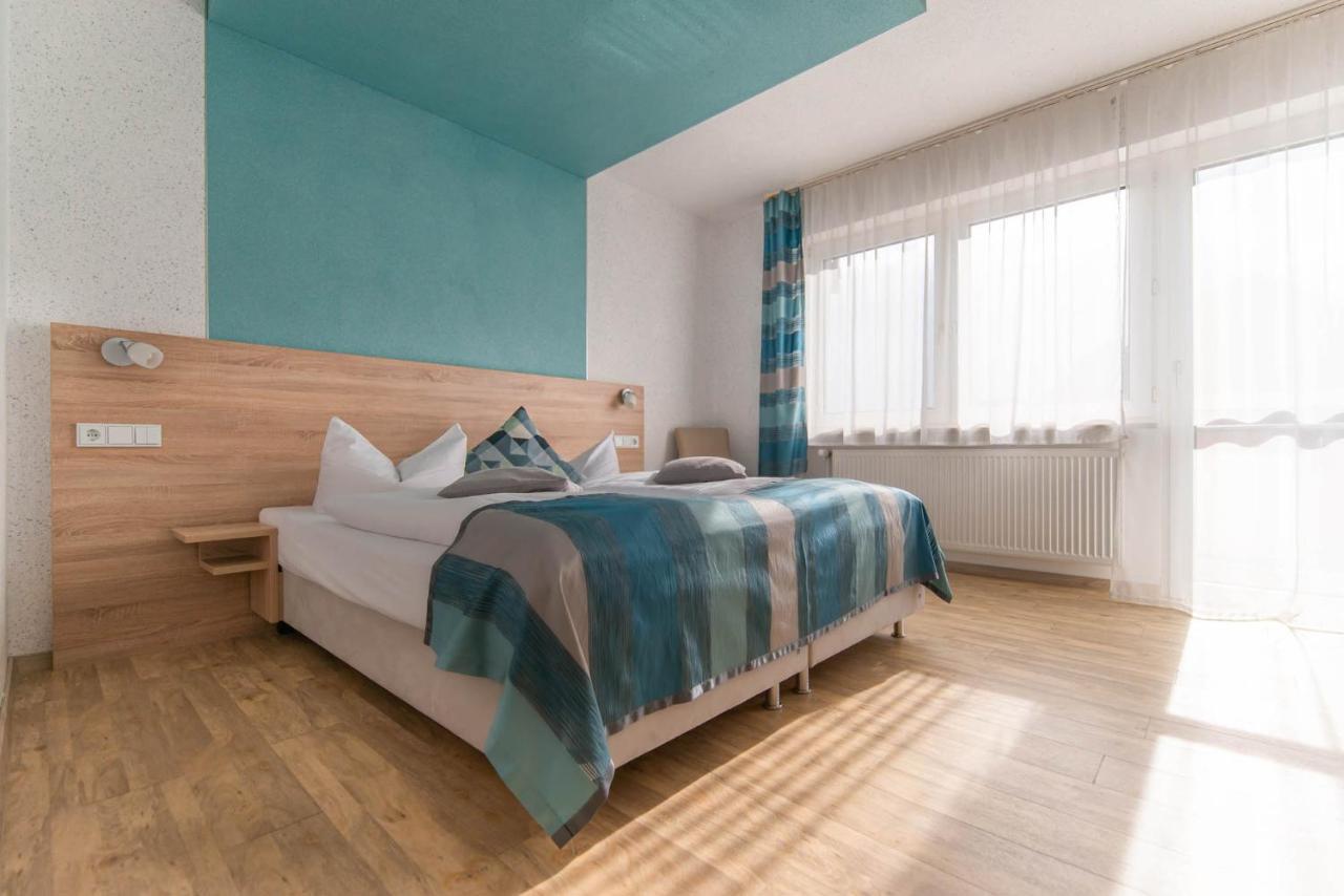 Landgasthof Buettel Geisfeld  Eksteriør billede